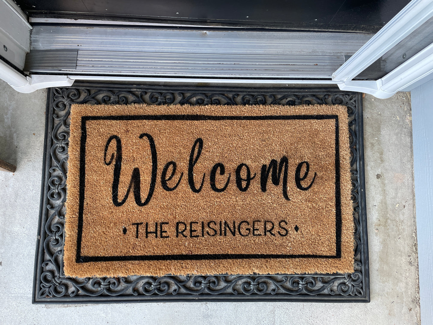 Personalized door mat- Welcome & Family name image 1