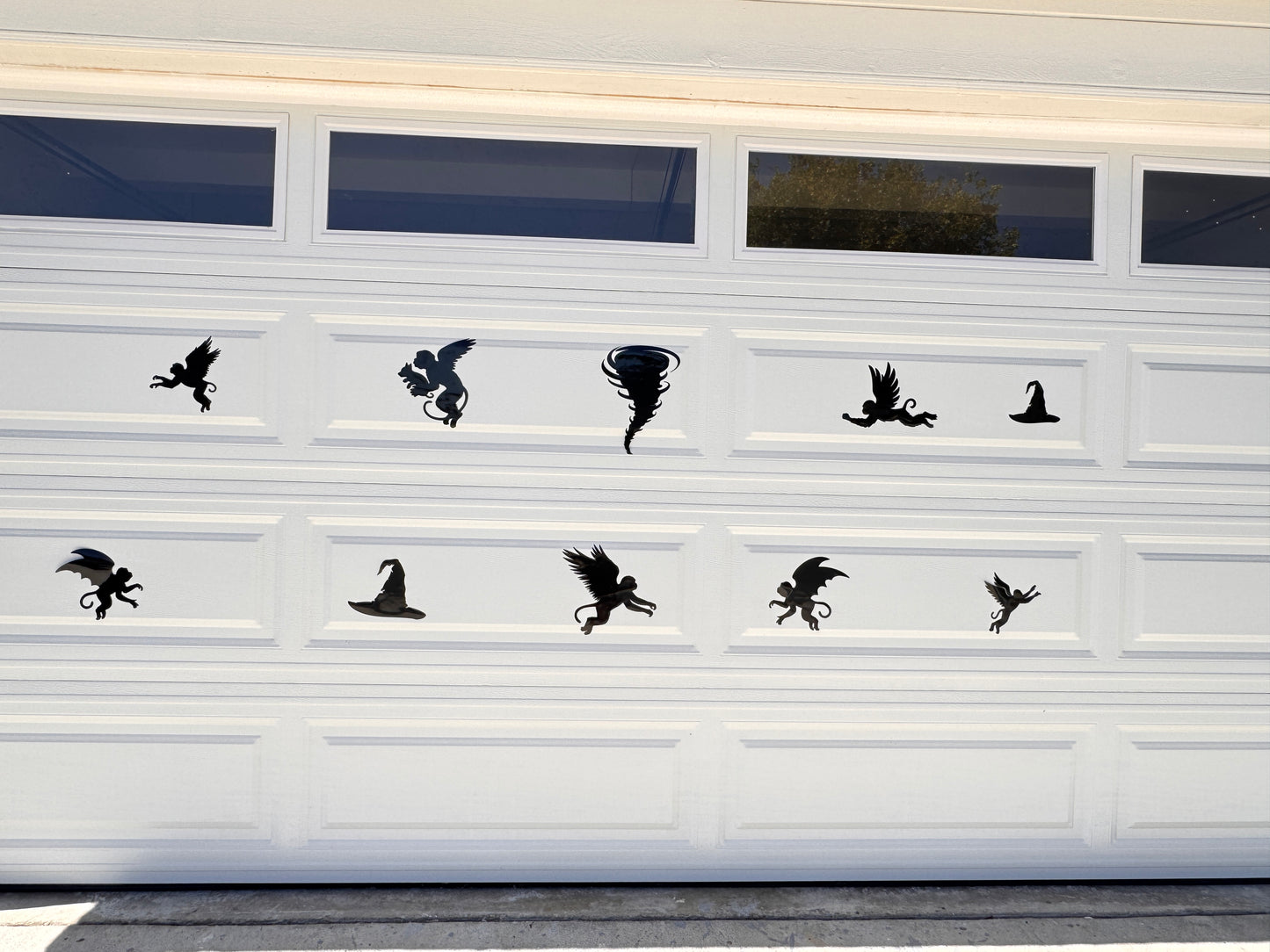 Halloween Flying Monkeys Garage Door Magnets: Flying Monkeys Beware Silhouette Set