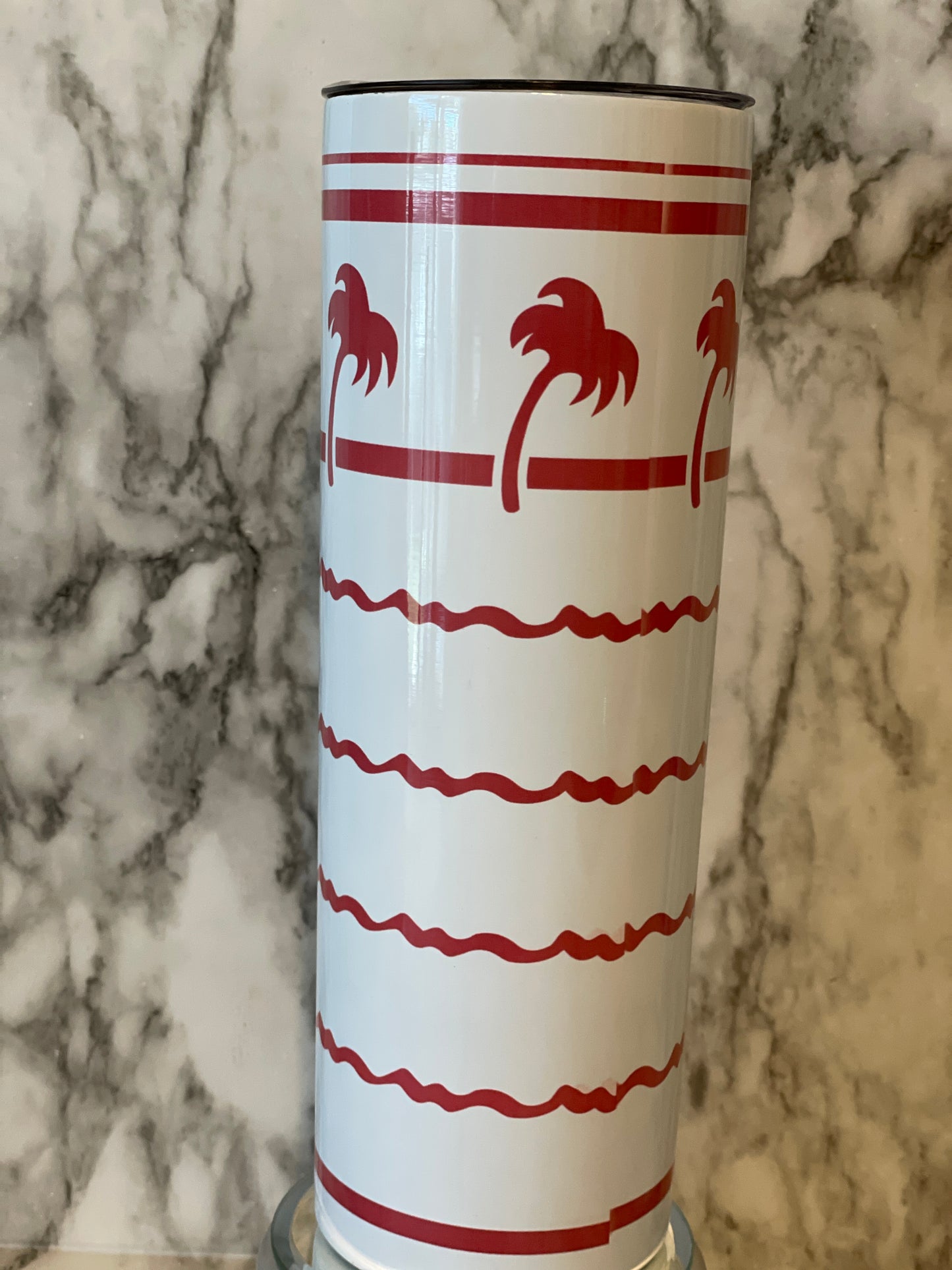 In-n-Out tumbler image 0