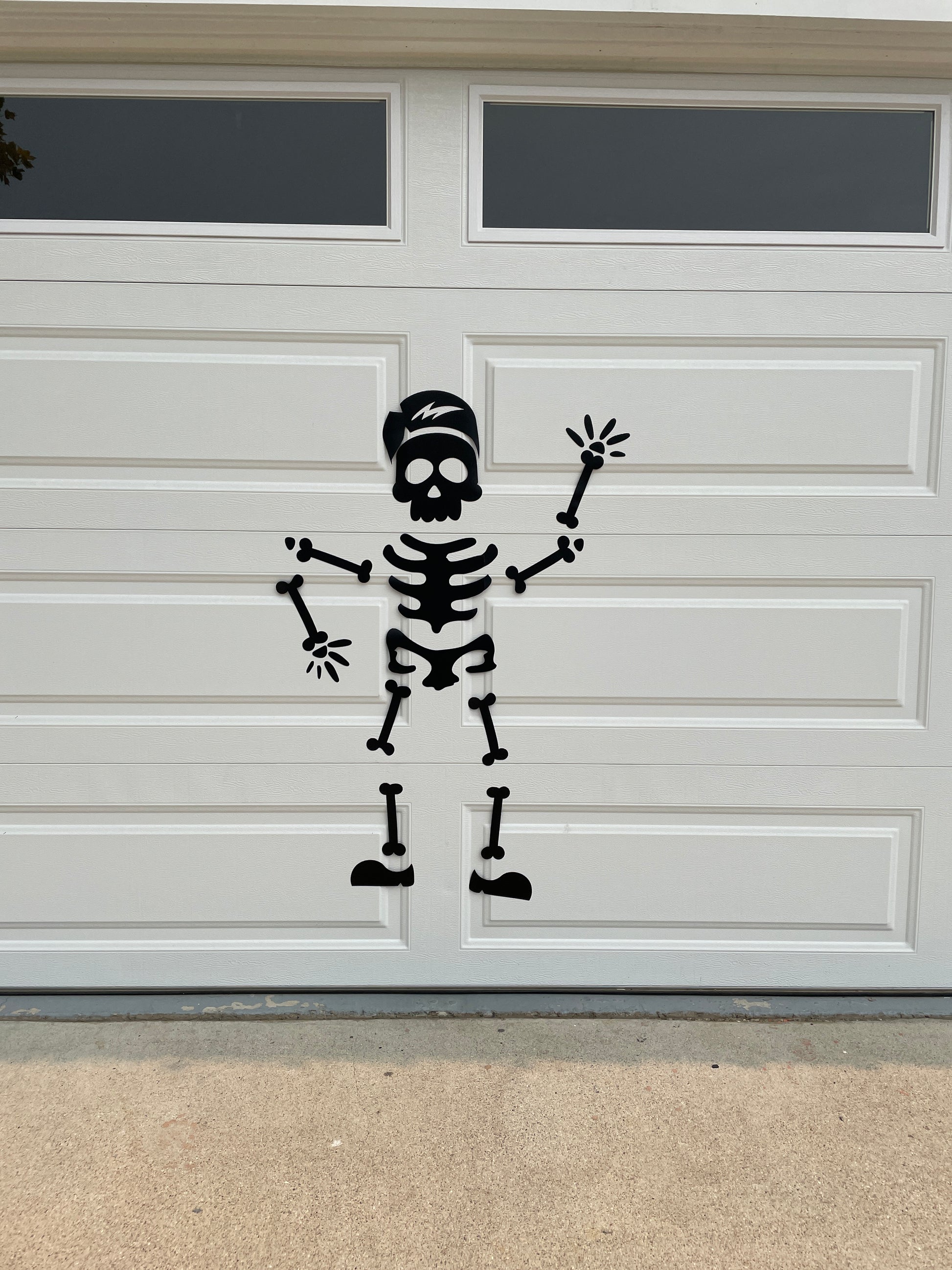 Life Sized Skeleton Family Magnet Decorations for Halloween | Large Skeleton Mag image 12