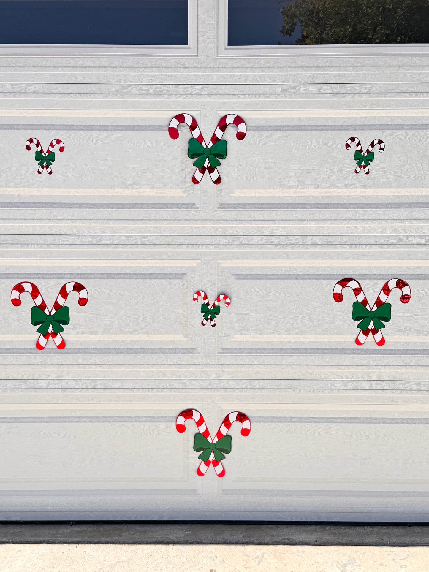 Candy Cane Christmas Magnets: Holiday Home Decor
