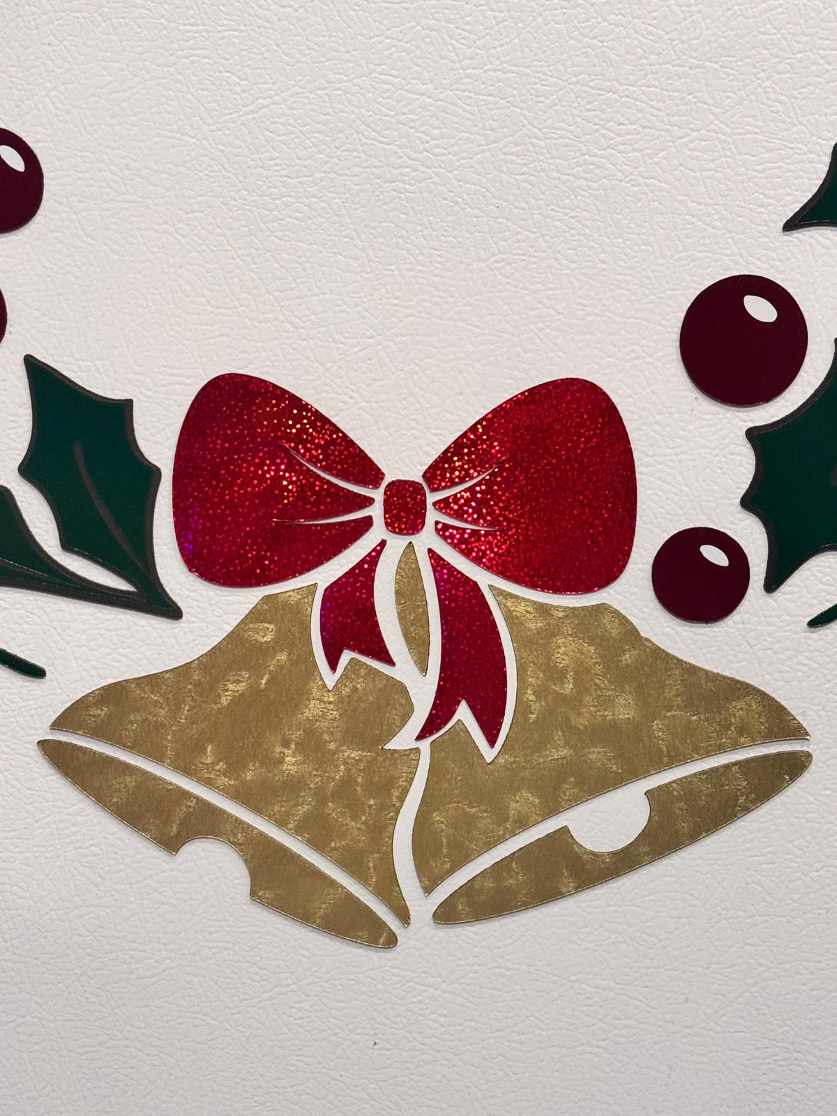 Magnetic Christmas Holly Wreath – No-Nail Door Decor